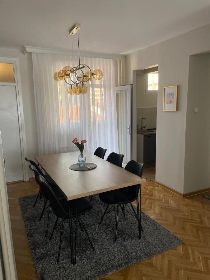 Apartman Filip Lux City Center Novi Pazar Bagian luar foto