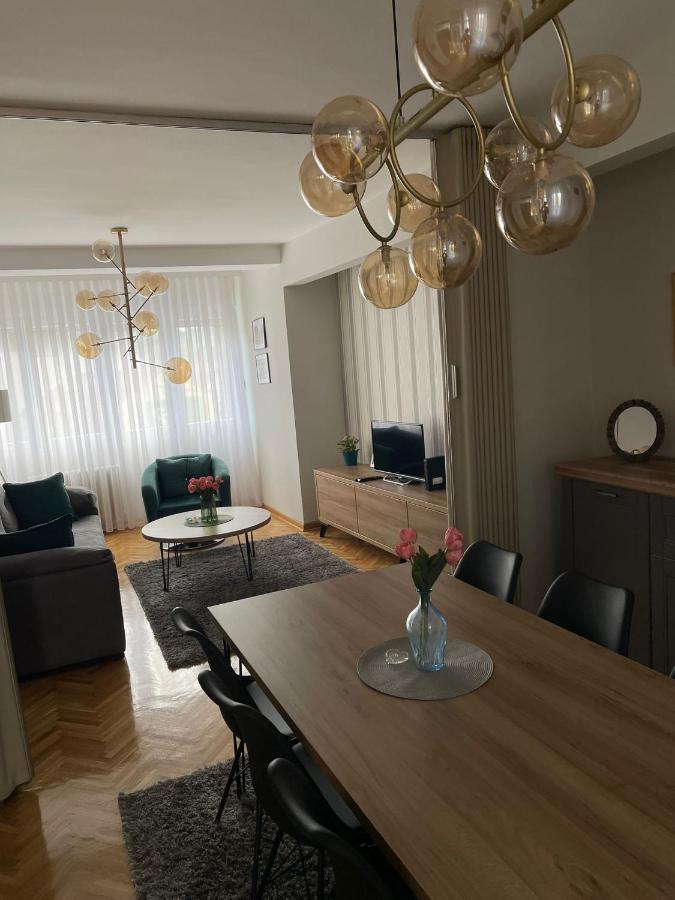 Apartman Filip Lux City Center Novi Pazar Bagian luar foto